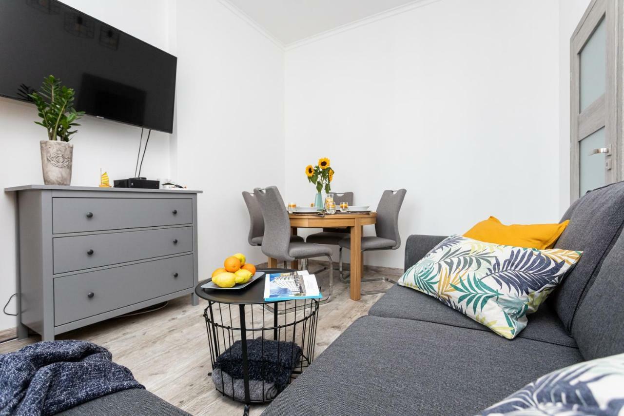 Gdynia Glowna Apartments Bagian luar foto